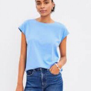 NWT LOFT Modern Wedge tee